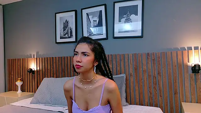 luna roja25 online show from 09.24.25