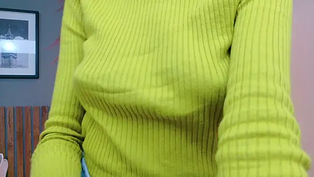 luna roja25 online show from 10.01.25