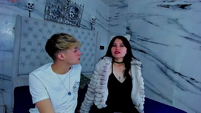 Ari and Storm online show from 11.01.25