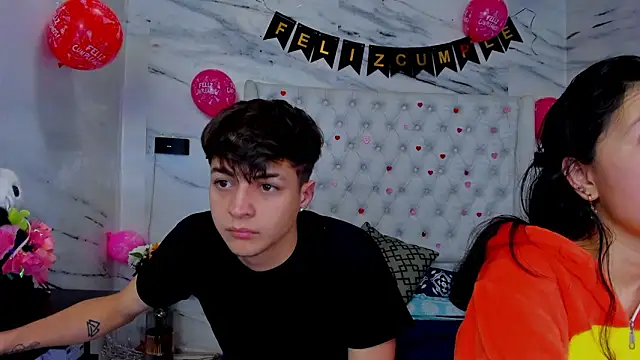 Snapshot of Ari_and_Storm chatting on 02.25.26 Ari and Storm online show from 02.25.26