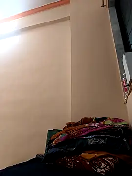 Snapshot of sexy_boy_986 chatting on 11.25.25 sexy boy 986 online show from 11.25.25