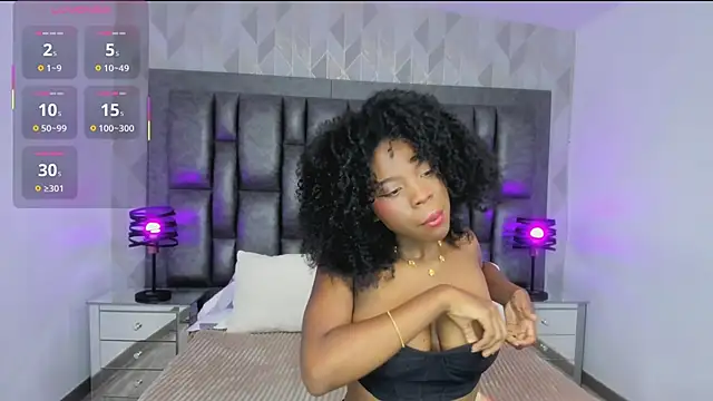 AmiraMorgan online show from 12.21.25