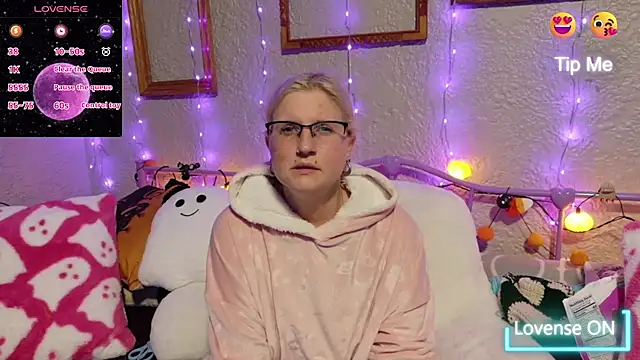 samanthamalichite online show from 10.23.25