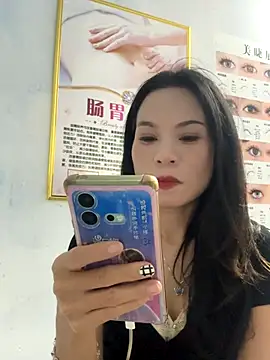 Baby-mmm online show from 10.20.25