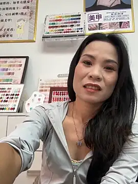 Baby-mmm online show from 10.25.25