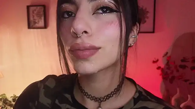 Hollyxx  online show from 04.16.26