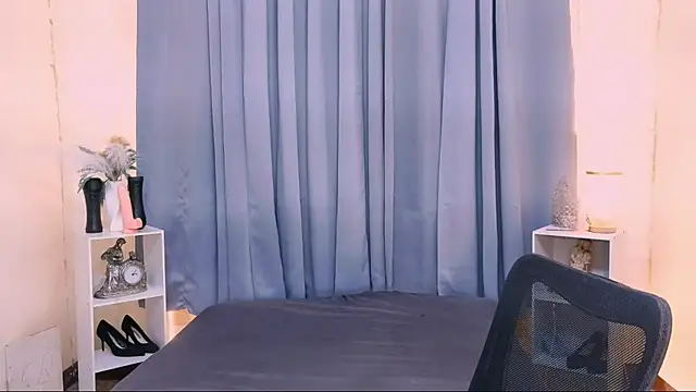 sassymimi69 online show from 06.21.26