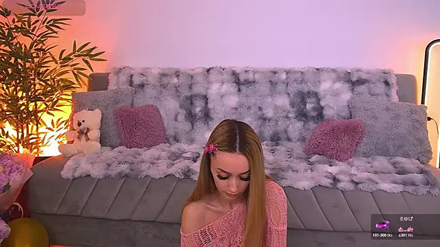 Snapshot of AmyKent_ chatting on 05.17.26 AmyKent online show from 05.17.26