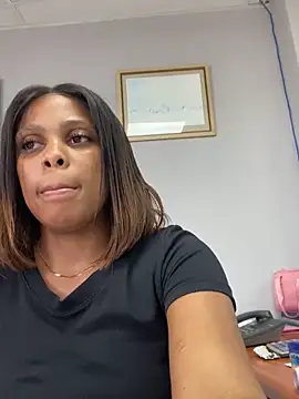 Snapshot of 031bubbles chatting on 02.23.26 031bubbles online show from 02.23.26