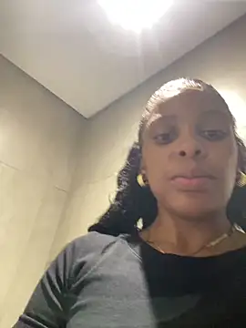 Snapshot of 031bubbles chatting on 03.02.26 031bubbles online show from 03.02.26