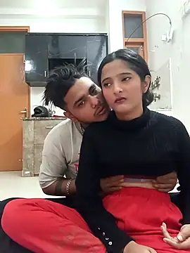 romantic couple1 online show from 12.04.25