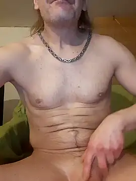 Snapshot of Kuba_Gd chatting on 02.01.25 Kuba Gd online show from 02.01.25