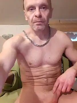 Snapshot of Kuba_Gd chatting on 03.17.25 Kuba Gd online show from 03.17.25