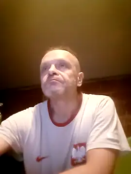 Snapshot of Kuba_Gd chatting on 09.30.25 Kuba Gd online show from 09.30.25