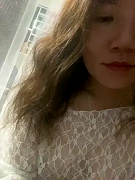 Pyy07 online show from 10.13.25