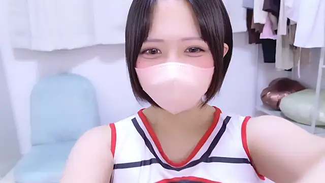 Hinata Sun online show from 03.23.26