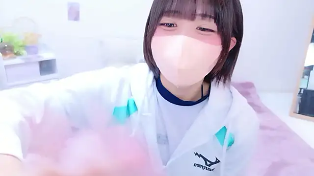 Hinata Sun online show from 05.23.26