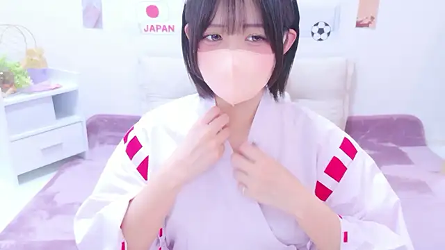 Snapshot of Hinata_Sun chatting on 07.12.26 Hinata Sun online show from 07.12.26