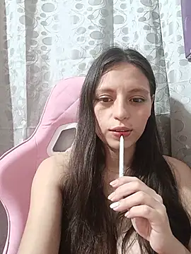 Snapshot of Lahila_ chatting on 07.12.26 Lahila online show from 07.12.26