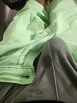 Snapshot of Bangalore_88 chatting on 09.25.25 Bangalore 88 online show from 09.25.25