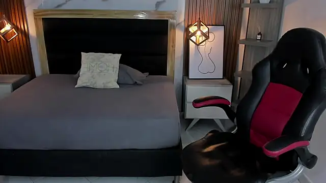 CHRISTY TEIGEN4 online show from 01.11.26