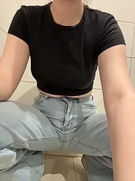 Cumonmme online show from 11.12.25