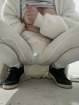 Cumonmme online show from 11.28.25