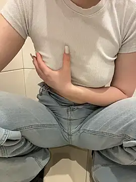 Cumonmme online show from 12.20.25