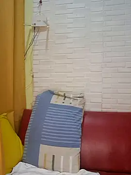 hotlyn45 online show from 02.14.26