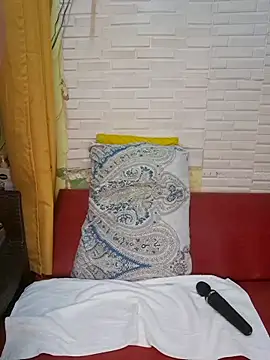 hotlyn45 online show from 03.03.26