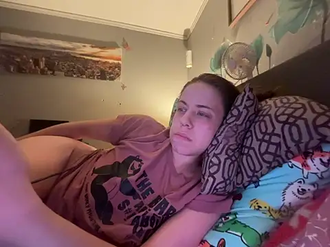 Snapshot of Vaua089 chatting on 04.16.26 Vaua089 online show from 04.16.26