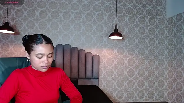 Snapshot of Kristall_06 chatting on 10.05.25 Kristall 06 online show from 10.05.25