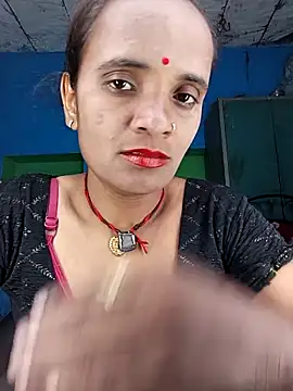 Snapshot of Hotwera chatting on 10.11.25 Hotwera online show from 10.11.25