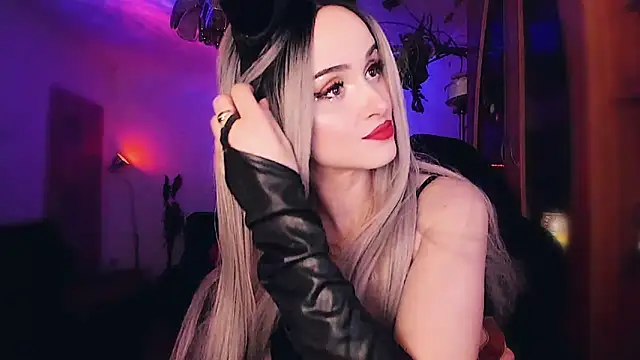 MistressJolie online show from 02.20.25