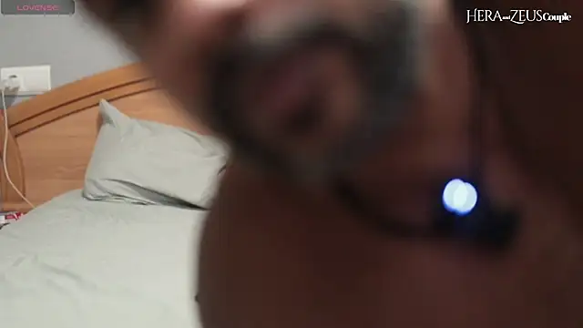 heraandzeuscouple online show from 09.28.25