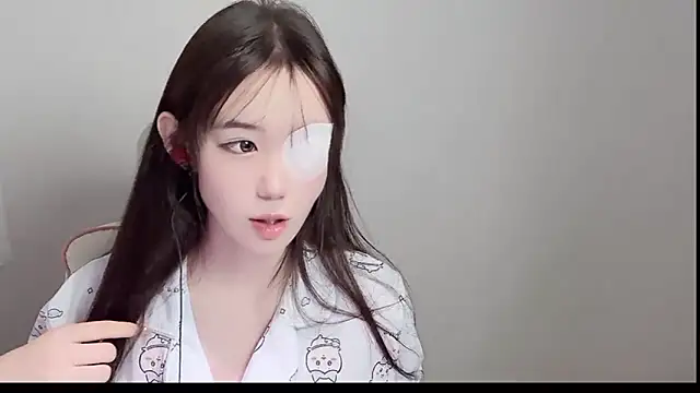 Snapshot of Xiao-runbao chatting on 10.14.25 Xiao-runbao online show from 10.14.25