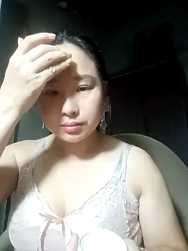 suki-lady online show from 11.06.25