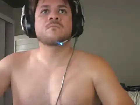 Miguelion2308 online show from 12.21.25