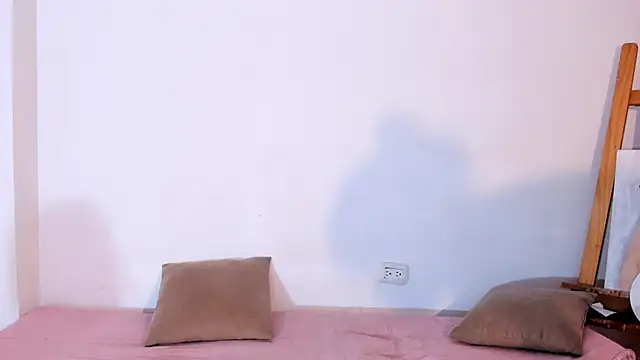 Lia Rousse0 online show from 10.01.25