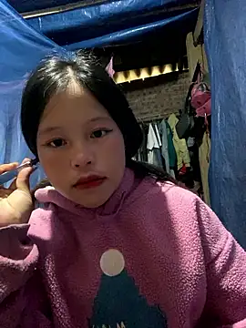 O o UwU o O online show from 11.08.25