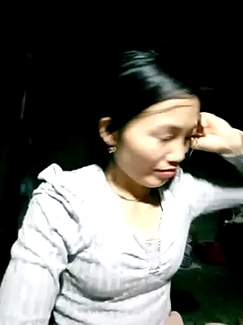 ngan-cute online show from 11.09.25