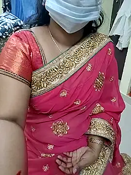 Snapshot of tamilmaha12 chatting on 11.21.25 tamilmaha12 online show from 11.21.25