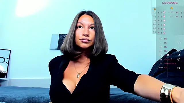 Snapshot of KellySmitS chatting on 06.22.26 KellySmitS online show from 06.22.26