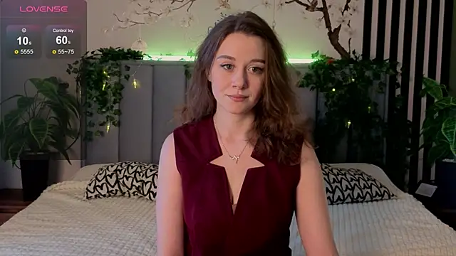 SkyHelen online show from 11.21.25