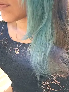 euahotmarii20 online show from 09.18.25