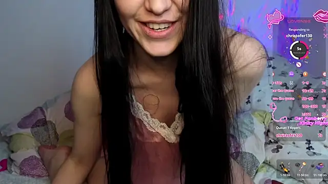 Veliora online show from 11.30.25