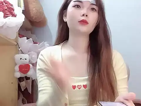 Snapshot of Pony898 chatting on 10.28.25 Pony898 online show from 10.28.25