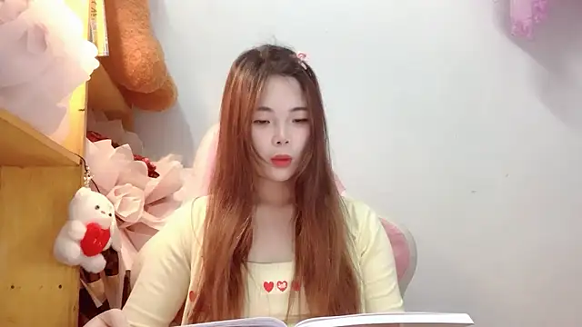 Snapshot of Pony898 chatting on 11.21.25 Pony898 online show from 11.21.25