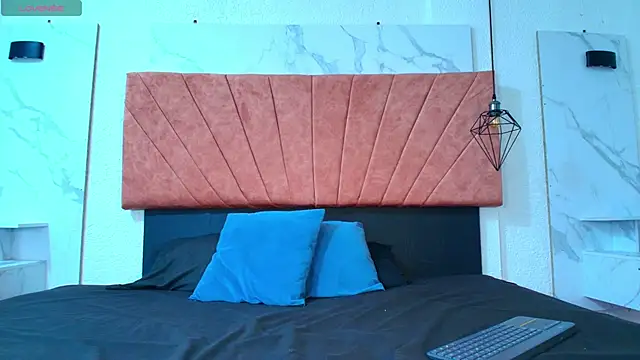 novaa snow online show from 10.15.25