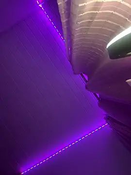 luluzinhax online show from 04.07.26